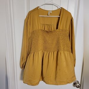 EST. 1946 Yellow Flowy Smocked Top with 3/4 Sleeves